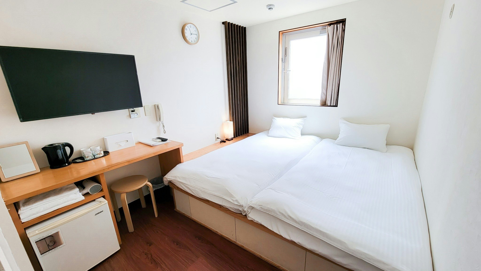 【1~2人部屋・素泊まり】日本の伝統とミニマリズムの調和。畳の宿泊で感じる平穏